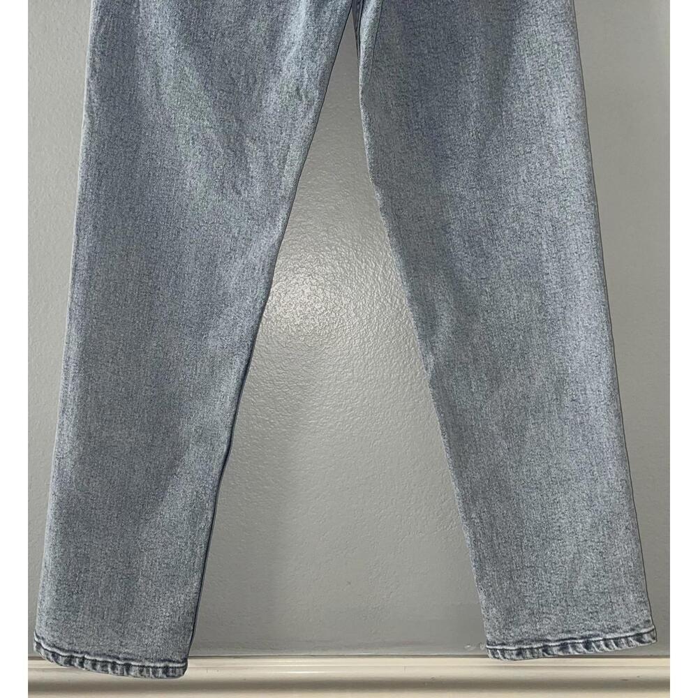 Calvin Klein Women’s SZ 28 High Rise Rise Straight Light Wash Jeans - Picture 5 of 9